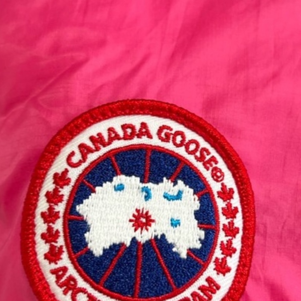Canada Goose Pink Hooded Jacket - Picture 11 of 15